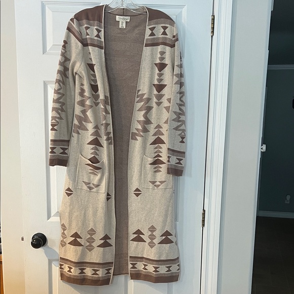 Jessica Simpson Sweaters - Jessica Simpson Geometric Cardigan in Brown and Cream